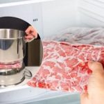 Το κρέας ξεπαγώνει μέσα σε λίγα λεπτά: ένα απλό κόλπο
